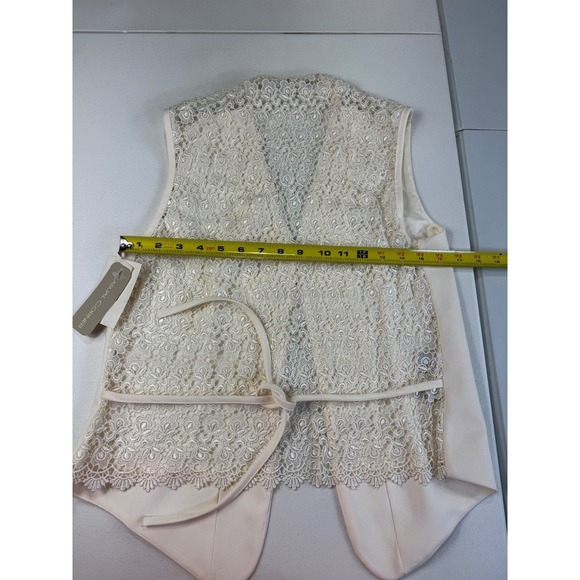Casual Corner Cream Lace Back Vest Sleeveless Top Buttoned Sz L - Picture 5 of 11